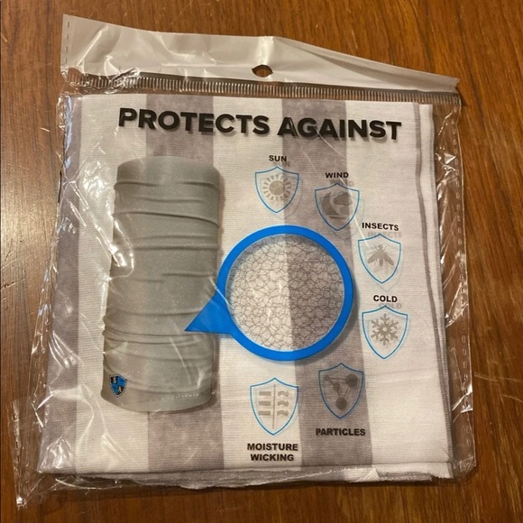 Whiteout Flag SA Co. Face Shield® - Picture 4 of 6